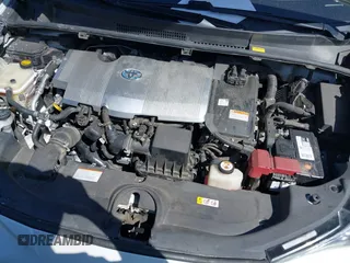 2018 Toyota Prius Two with VIN JTDKBRFU7J3063887, listed as a IAAI auction lot 41938978 with 220,771 mi miles. Bid and sale history available at carsss.com. Image 10.