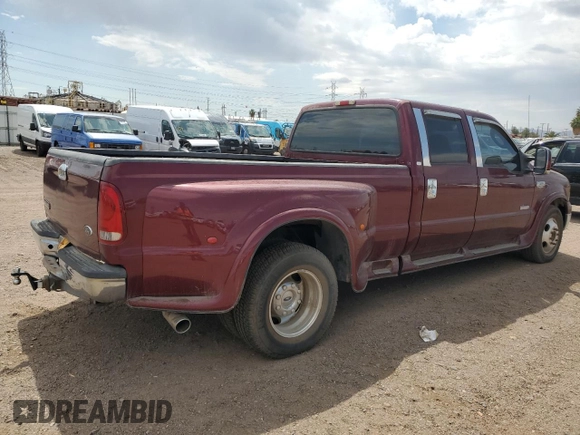 2005 Ford F-350 XL z VIN 1FTWW32P35ED08827, wystawiony jako Copart lot #56028555 z przebiegiem 198 768 mil mil oraz Czysty tytuł • Clean title. Historia ofert i sprzedaży dostępna na DreamBid. Obrazek 3.