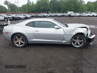 2011 Chevrolet Camaro 1LT with VIN 2G1FB1ED8B9208084, listed as a IAAI auction lot 42523897 with 112,894 mi miles and . Bid and sale history available at DreamBid. Image 13.