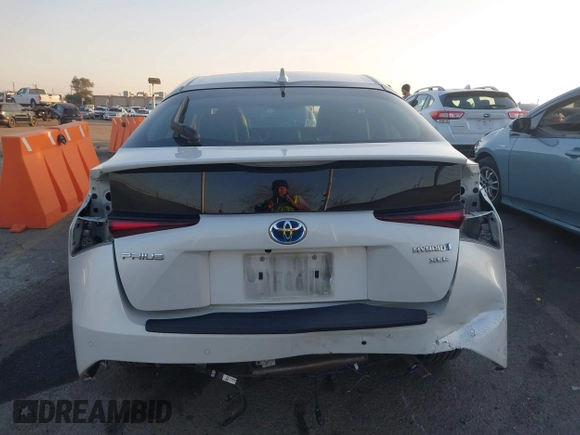 2022 Toyota Prius L Eco with VIN JTDKAMFU1N3181302, listed as a IAAI auction lot 41412650 with 92,397 mi miles and . Bid and sale history available at DreamBid. Image 17.