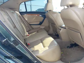 2004 Acura TL z VIN 19UUA66284A055680, wystawiony jako IAAI lot #42348545 z przebiegiem 246 979 mil mil oraz . Historia ofert i sprzedaży dostępna na DreamBid. Obrazek 8.
