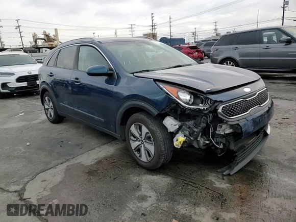 2017 Kia Niro LX with VIN KNDCB3LC7H5096920, listed as a Copart auction lot 44117755 with 104,808 mi miles and Salvage Title. Bid and sale history available at carsss.com. Image 10.