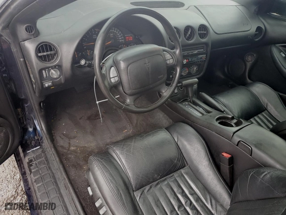 2002 Pontiac Firebird Formula with VIN 2G2FV22G222152174, listed as a Copart auction lot 51219305 with 104,117 mi miles and Non Repairable. Bid and sale history available at carsss.com. Image 8.