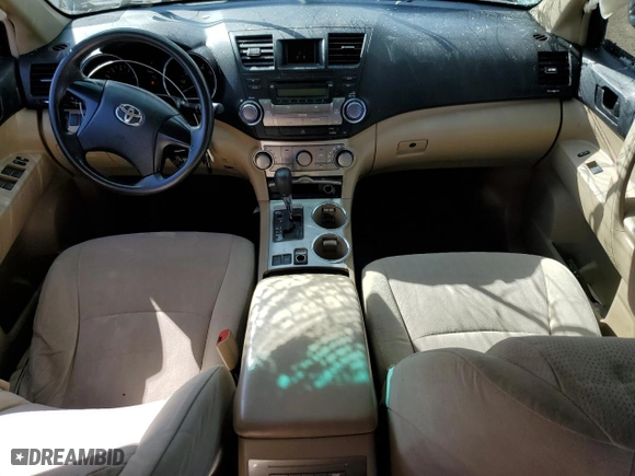 2011 Toyota Highlander with VIN 5TDZA3EH4BS016626, listed as a Copart auction lot 48946955 with 146,814 mi miles and Salvage Title. Bid and sale history available at carsss.com. Image 8.