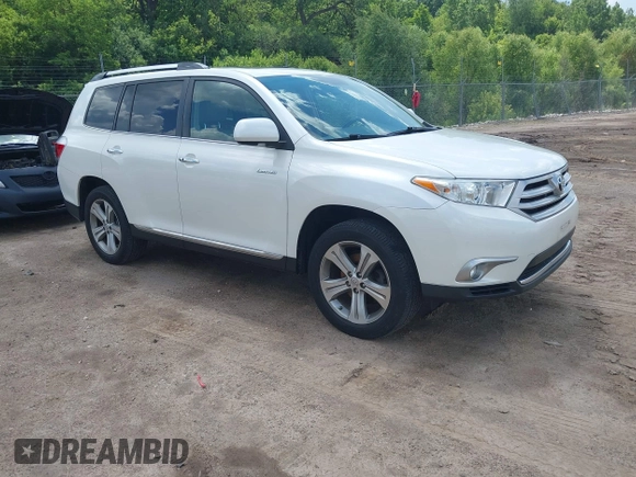 2011 Toyota Highlander Limited with VIN 5TDDK3EH6BS081646, listed as a IAAI auction lot 42612246 with 114,488 mi miles and . Bid and sale history available at DreamBid. Image 1.