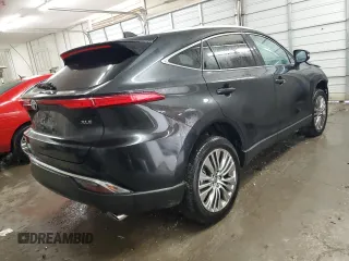 2024 Toyota Venza LE with VIN JTEAAAAH0RJ179896, listed as a Copart auction lot 71987674 with 2,227 mi miles and Salvage Title. Bid and sale history available at carsss.com. Image 3.