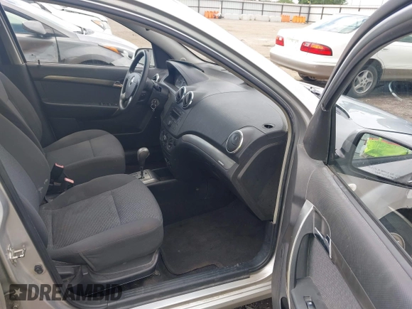2008 Chevrolet Aveo LT with VIN KL1TG56678B069082, listed as a IAAI auction lot 42314421 with 164,296 mi miles and . Bid and sale history available at DreamBid. Image 5.