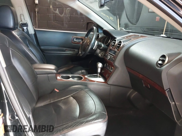 2009 Nissan Rogue SL with VIN JN8AS58V79W445958, listed as a IAAI auction lot 41614865 with 207,190 mi miles and . Bid and sale history available at carsss.com. Image 5.