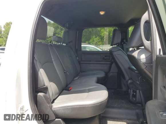 2024 Ram 2500 Tradesman with VIN 3C6UR4HJ0RG353172, listed as a Copart auction lot 62077625 with 17,658 mi miles and Salvage title. Bid and sale history available at DreamBid. Image 10.