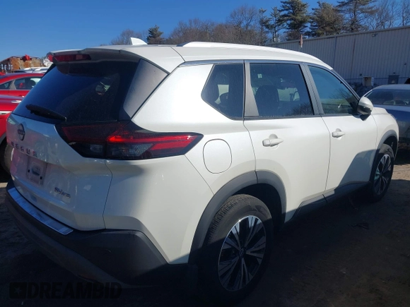 2022 Nissan Rogue SV with VIN 5N1BT3BB3NC707269, listed as a IAAI auction lot 41749667 with 22,477 mi miles. Bid and sale history available at carsss.com. Image 4.