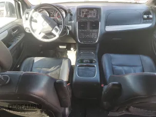 2017 Dodge Grand Caravan GT with VIN 2C4RDGEG2HR814873, listed as a Copart auction lot 51682555 with 174,446 mi miles and Salvage Title. Bid and sale history available at DreamBid. Image 8.