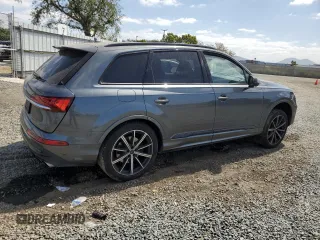 2020 Audi SQ7 z VIN WA1VWAF75LD012621, wystawiony jako Copart lot #52307834 z przebiegiem 43 473 mil mil oraz . Historia ofert i sprzedaży dostępna na DreamBid. Obrazek 3.
