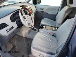 2013 Toyota Sienna XLE with VIN 5TDDK3DC7DS057882, listed as a Copart auction lot 47300525 with 147,990 mi miles and Salvage Title. Bid and sale history available at DreamBid. Image 7.