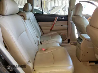 2010 Toyota Highlander Limited with VIN 5TDDK3EH9AS021214, listed as a Copart auction lot 61282395 with 144,047 mi miles and Clean title. Bid and sale history available at DreamBid. Image 11.