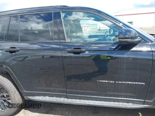 2023 Jeep Grand Cherokee Overland with VIN 1C4RJHDG2PC526889, listed as a IAAI auction lot 42247177 with 71,390 mi miles and . Bid and sale history available at DreamBid. Image 13.