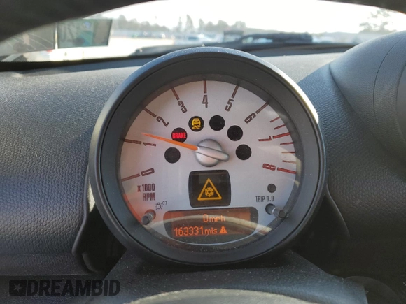 2013 MINI Countryman with VIN WMWZB3C51DWM31196, listed as a Copart auction lot 45708135 with 163,331 mi miles and Salvage title. Bid and sale history available at DreamBid. Image 9.
