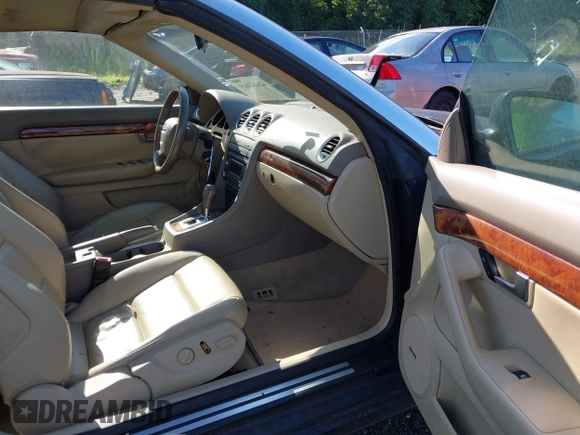 2009 Audi A4 2.0T with VIN WAUDF48H99K006167, listed as a IAAI auction lot 42488819 with 127,686 mi miles and . Bid and sale history available at DreamBid. Image 5.