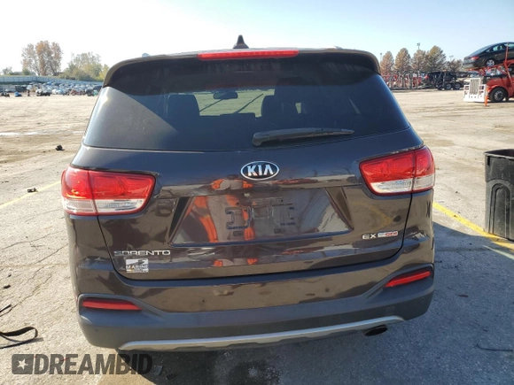 2016 Kia Sorento EX with VIN 5XYPHDA10GG050133, listed as a Copart auction lot 80547154 with 122,729 mi miles and Salvage Title. Bid and sale history available at carsss.com. Image 6.