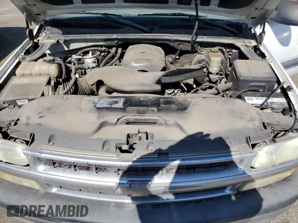 2002 Chevrolet Suburban LT with VIN 1GNEC16T52J256160, listed as a Copart auction lot 77503294 with 246,338 mi miles and Clean Title. Bid and sale history available at carsss.com. Image 11.