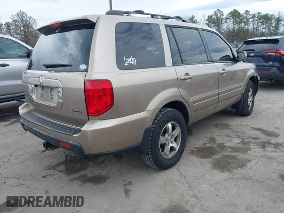 2007 Honda Pilot EX-L with VIN 5FNYF185X7B008285, listed as a IAAI auction lot 41869795 with 238,516 mi miles. Bid and sale history available at carsss.com. Image 4.
