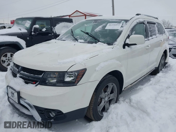 2016 Dodge Journey Crossroad z VIN 3C4PDCGG9GT213551, wystawiony jako IAAI lot #41226091 z przebiegiem 117 789 mil mil oraz . Historia ofert i sprzedaży dostępna na DreamBid. Obrazek 17.