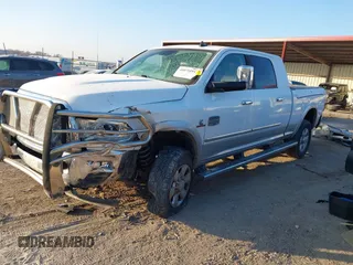 2014 Ram 2500 Longhorn with VIN 3C6UR5PL7EG191298, listed as a IAAI auction lot 40978191 with 156,686 mi miles. Bid and sale history available at carsss.com. Image 17.