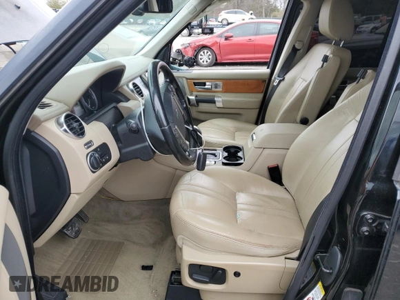 2011 Land Rover LR4 HSE with VIN SALAG2D47BA557860, listed as a Copart auction lot 49500905 with 181,922 mi miles and Clean title. Bid and sale history available at DreamBid. Image 7.