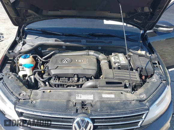 2015 Volkswagen Jetta SE with VIN 3VWD17AJ3FM301301, listed as a IAAI auction lot 41998475 with 98,407 mi miles and . Bid and sale history available at DreamBid. Image 10.