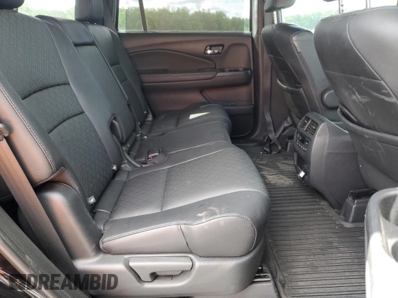 2019 Honda Passport Elite with VIN 5FNYF8H06KB003641, listed as a Copart auction lot 58218825 with 139,616 mi miles and Salvage title. Bid and sale history available at DreamBid. Image 11.