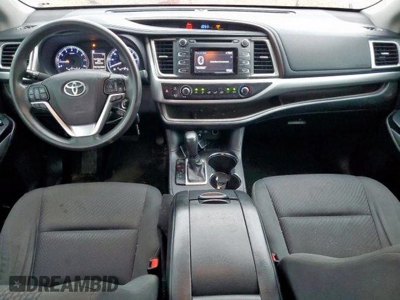 2018 Toyota Highlander LE с VIN 5TDZARFH9JS033583, выставлен на аукционе Copart как лот 58252625 с пробегом 155 179 миль миль и Списание • Salvage title. История ставок и продаж доступна на DreamBid. Изображение 8.