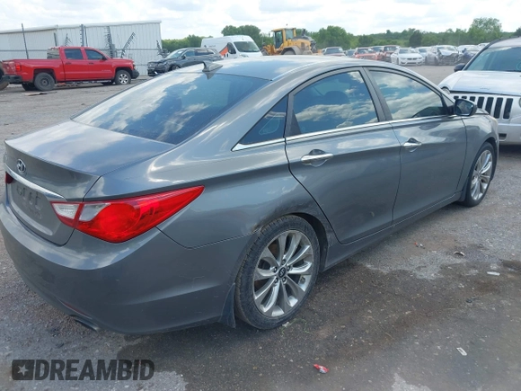 2013 Hyundai Sonata Limited with VIN 5NPEC4AC3DH683978, listed as a IAAI auction lot 42194847 with 138,995 mi miles and . Bid and sale history available at DreamBid. Image 4.