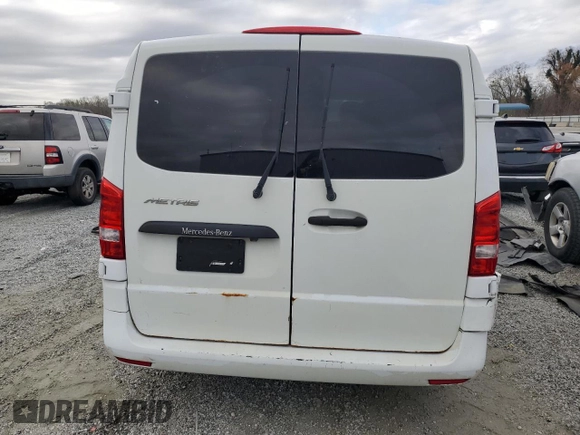 2018 Mercedes-Benz Metris Passenger z VIN WD4PG2EE0J3357078, wystawiony jako Copart lot #50018905 z przebiegiem 154 621 mil mil oraz Czysty tytuł • Clean title. Historia ofert i sprzedaży dostępna na DreamBid. Obrazek 6.