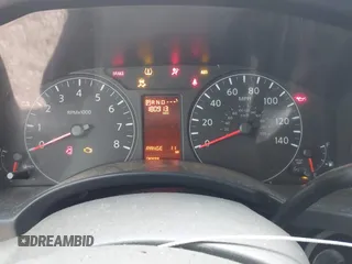 2021 Nissan NV Cargo SV z VIN 1N6BF0LYXMN800271, wystawiony jako IAAI lot #41847197 z przebiegiem 180 913 mil mil oraz . Historia ofert i sprzedaży dostępna na DreamBid. Obrazek 7.