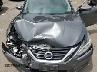 2017 Nissan Altima S with VIN 1N4AL3AP4HC473649, listed as a Copart auction lot 61496335 with 47,575 mi miles and Salvage title. Bid and sale history available at DreamBid. Image 11.