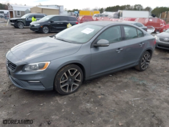 2017 Volvo S60 Dynamic with VIN YV126MFL8H2420485, listed as a IAAI auction lot 41402306 with 79,634 mi miles. Bid and sale history available at carsss.com. Image 17.