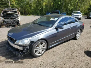 2013 Mercedes-Benz E-Class E 350 with VIN WDDKJ8JB4DF200442, listed as a Copart auction lot 70574794 with 135,940 mi miles and Clean Title. Bid and sale history available at carsss.com. Image 1.