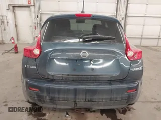 2011 Nissan Juke SL with VIN JN8AF5MV7BT026204, listed as a IAAI auction lot 41476430 with 104,354 mi miles. Bid and sale history available at carsss.com. Image 17.