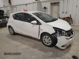 2014 Toyota Prius One z VIN JTDKDTB33E1558853, wystawiony jako Copart lot #57339425 z przebiegiem Nie podano mil oraz Nie do naprawy • Non repairable. Historia ofert i sprzedaży dostępna na DreamBid. Obrazek 4.