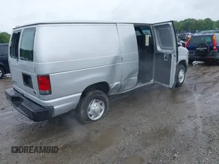 2008 Ford Econoline Cargo Commercial z VIN 1FTNE14W08DA28087, wystawiony jako IAAI lot #42365041 z przebiegiem 135 182 mil mil oraz . Historia ofert i sprzedaży dostępna na DreamBid. Obrazek 4.