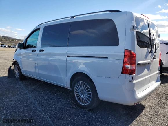 2018 Mercedes-Benz Metris Passenger Van with VIN WD4PG2EE7J3475970, listed as a Copart auction lot 80128174 with 0 mi miles and Salvage Title. Bid and sale history available at carsss.com. Image 2.