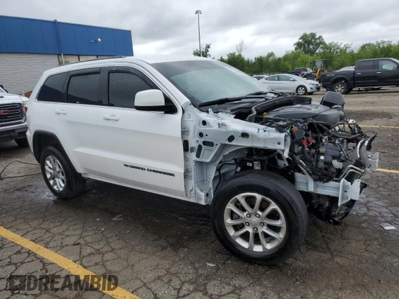 2022 Jeep Grand Cherokee WK Laredo E with VIN 1C4RJFAG9NC113941, listed as a Copart auction lot 64972704 with 42,151 mi miles and Salvage Title. Bid and sale history available at carsss.com. Image 4.