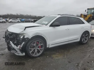2023 Audi SQ8 Premium Plus z VIN WA1AWBF18PD007077, wystawiony jako Copart lot #49072304 z przebiegiem 27 554 mil mil oraz . Historia ofert i sprzedaży dostępna na DreamBid. Obrazek 1.