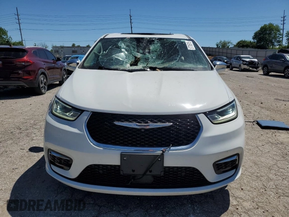 2022 Chrysler Pacifica Hybrid Limited z VIN 2C4RC1S7XNR123039, wystawiony jako Copart lot #57786915 z przebiegiem 61 616 mil mil oraz Szkoda całkowita • Salvage title. Historia ofert i sprzedaży dostępna na DreamBid. Obrazek 5.