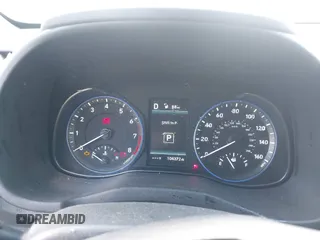 2021 Hyundai Kona Limited с VIN KM8K3CA52MU729266, выставлен на аукционе IAAI как лот 41685329 с пробегом 104 372 миль миль и . История ставок и продаж доступна на DreamBid. Изображение 7.