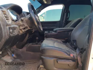 2022 Ram 2500 Tradesman with VIN 3C6UR5CJ8NG130238, listed as a Copart auction lot 47290815 with 101,841 mi miles and Salvage Title. Bid and sale history available at carsss.com. Image 7.