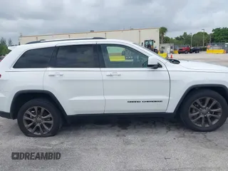 2020 Jeep Grand Cherokee Altitude с VIN 1C4RJEAG9LC246044, выставлен на аукционе IAAI как лот 42616860 с пробегом 98 541 миль миль и . История ставок и продаж доступна на DreamBid. Изображение 13.
