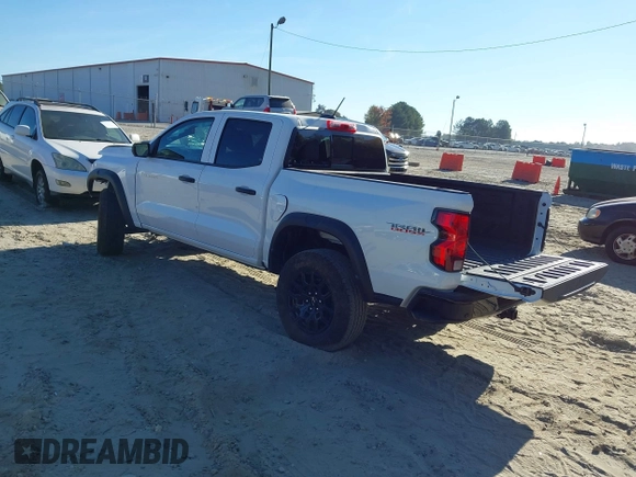 2023 Chevrolet Colorado 4WD Trail Boss with VIN 1GCPTEEK9P1245719, listed as a IAAI auction lot 40695339 with Not Provided miles. Bid and sale history available at carsss.com. Image 3.