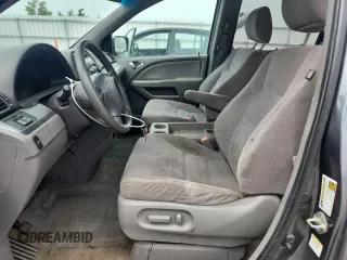 2010 Honda Odyssey EX z VIN 5FNRL3H40AB113165, wystawiony jako Copart lot #59982835 z przebiegiem 206 045 mil mil oraz Nie do naprawy • Non repairable. Historia ofert i sprzedaży dostępna na DreamBid. Obrazek 7.