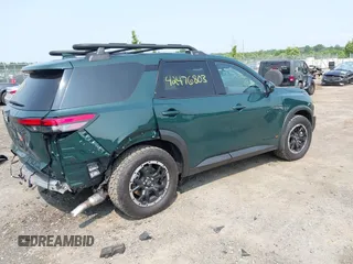 2025 Nissan Pathfinder Rock Creek with VIN 5N1DR3BD6SC239123, listed as a IAAI auction lot 42476803 with 637 mi miles and . Bid and sale history available at DreamBid. Image 4.