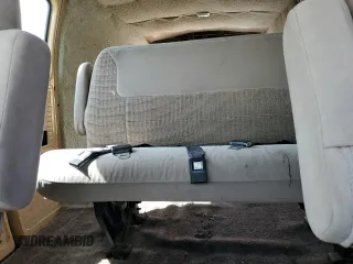 1992 GMC Vandura z VIN 2GTGG39K7N4508329, wystawiony jako Copart lot #56752215 z przebiegiem 248 713 mil mil oraz Tytuł czysty. Historia ofert i sprzedaży dostępna na DreamBid. Obrazek 10.